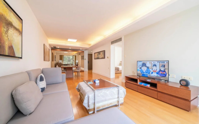 Tyms Cozy 2BR 1BA Apt Xuhui Metro