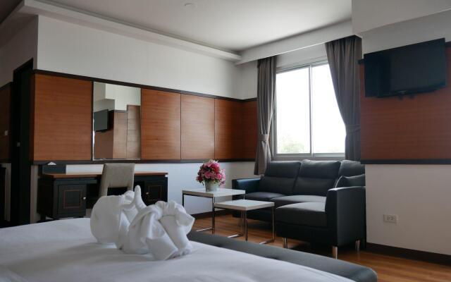Blu Hotel Nakhon Phanom