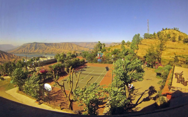 Ravine Hotel