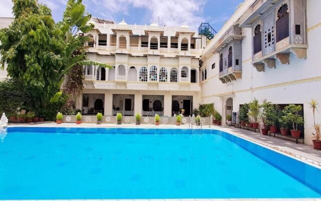 Hotel Mahendra Prakash