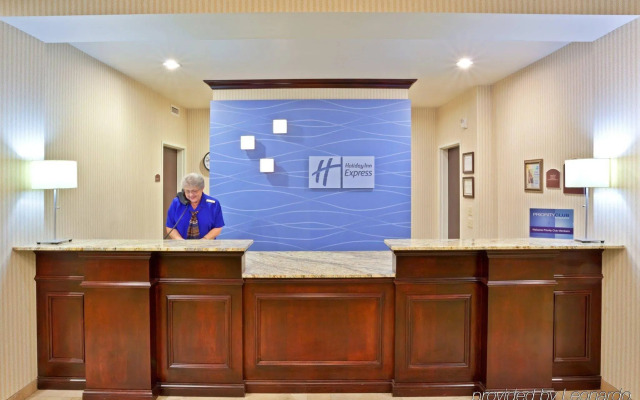 Holiday Inn Express & Suites Ontario by IHG