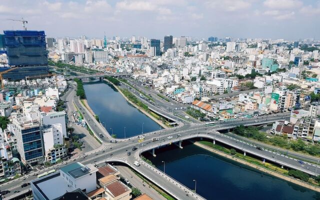 Rivergate Apartment By MM Home