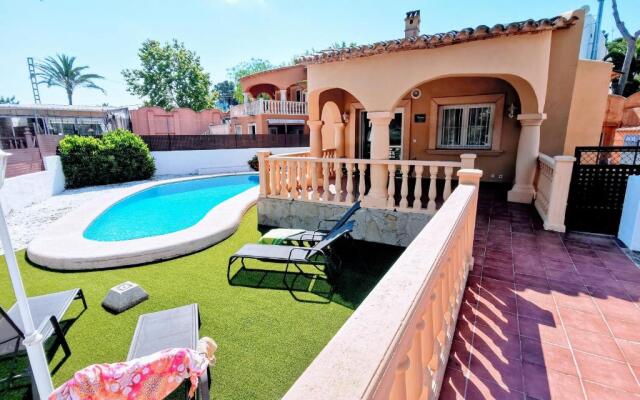 0302 - Villa Pera