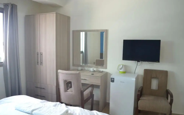 Silver Apartments