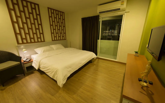 ZEN Rooms Ratchadaphisek Soi 17