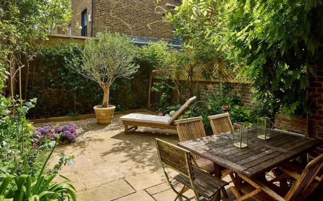 Enchanting Garden Getaway