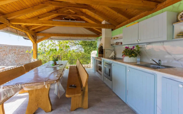 Villa Green Point