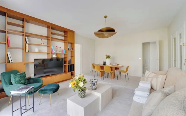 Modern apt With Balcony-2br/6p-neuilly-sur-seine