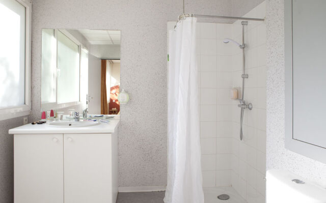 Urban Lodge (by Popinns)