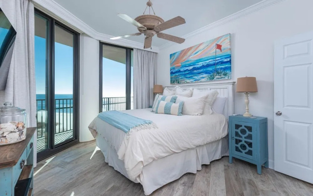 Phoenix Ix 508 3 Bedroom Condo