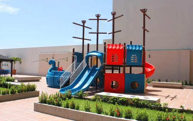 Astur Hotel y Suites