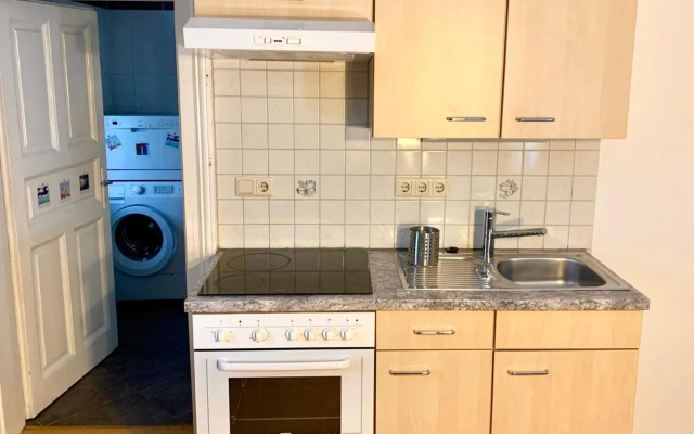 Mellow Contactless Apartment - by Nahuen Suites