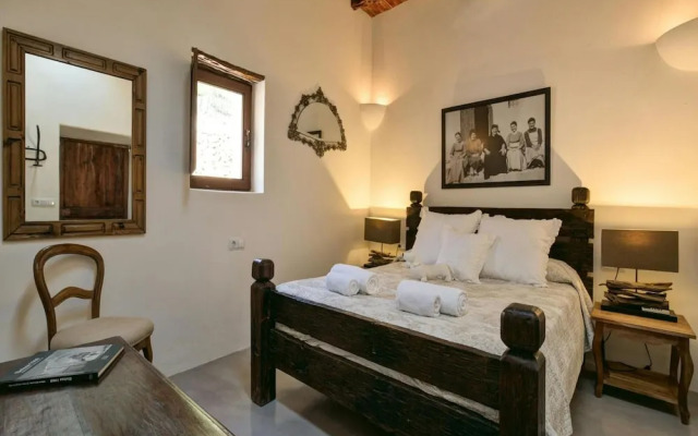 Cozy Holiday Home With Outdoor Cinema