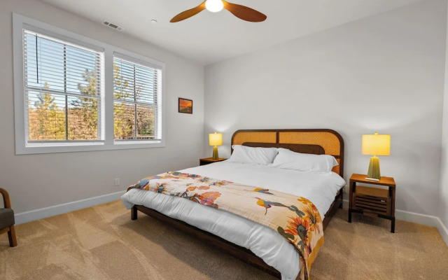 Pine Meadow All Seasons Lodge