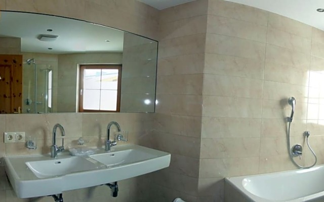 Hotel Garni Obermair