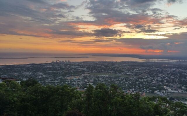 Signature's 21 Guest Apartments