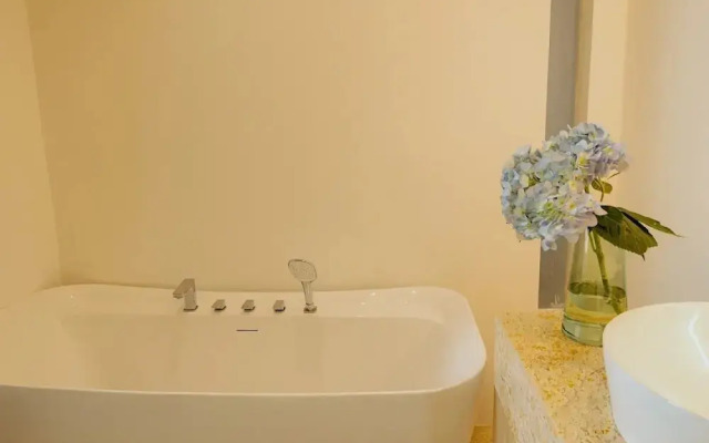 Elite Atoll Serviced Apartments