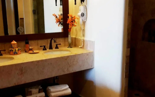 2 BD Family Suite at Cabo San Lucas