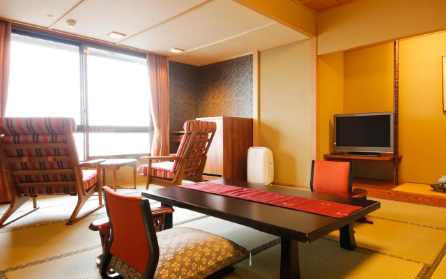 Yumoto Konpira Onsen Hananoyu Koubaitei — 4-star hotel in Kotohira