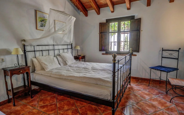 Belvilla by OYO Holiday Home in a Country Estate
