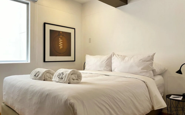 Ayacucho apartments near Huaca Pucllana by Wynwood-House