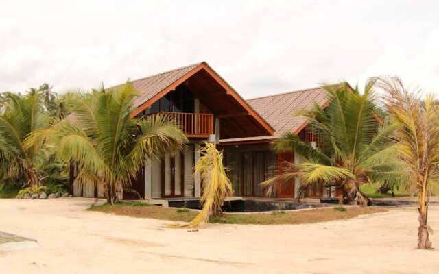 Wasana Golden Entrance Resort & Restaurant