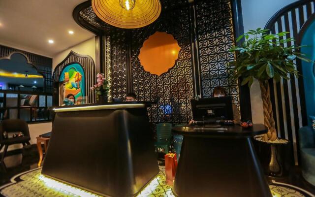 Hanoi Center Silk Hotel