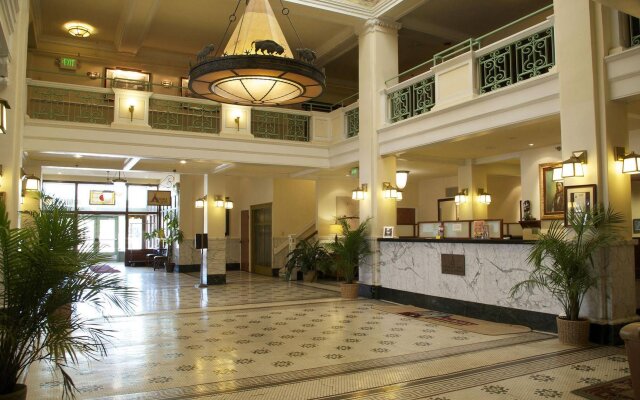 Historic Plains Hotel
