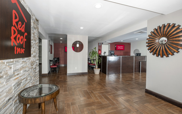 Red Roof Inn Raleigh - North-Crabtree Mall/Lenovo Center