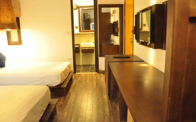 Cinnamon Cathedral Hotel