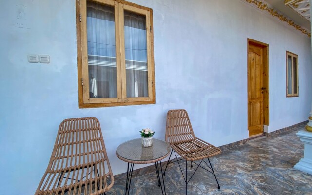 Rumah Windy Guest House Bira