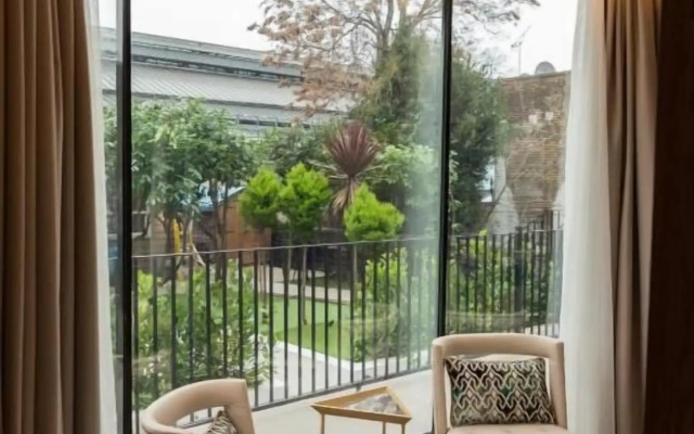 Merit Kensington Hotel