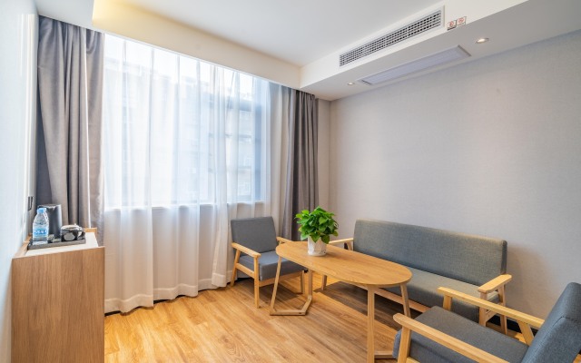 GreenTree Inn (Anqing Shifu Road Huamao 1958)