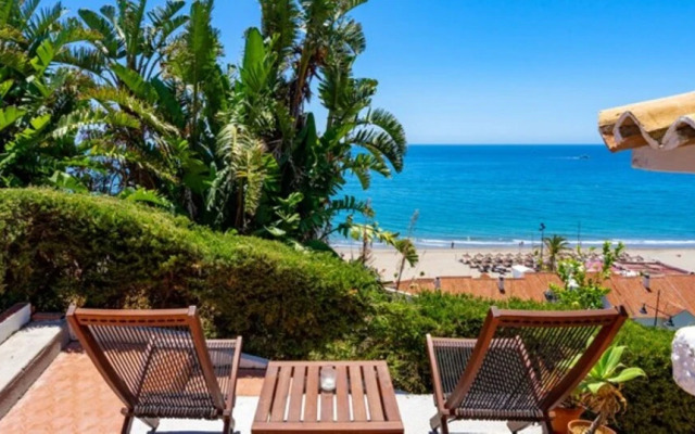 Villa - 4 Bedrooms with Pool, WiFi and Sea views - 107880