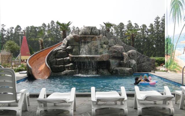 The Seri Resort