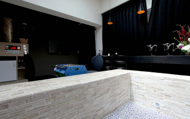 Sungshin Women's University Brown dot