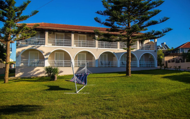 Kondarini Sea View Studio