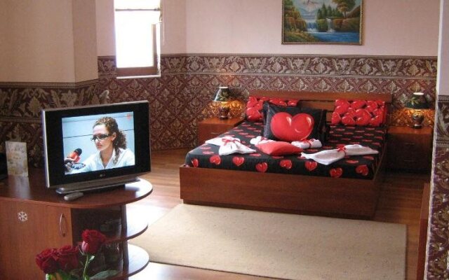 Family Hotel Emaly Bankya 1