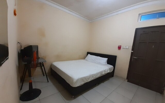 SPOT ON 93428 Pinus Jaya SyariahNearTaman Amaryllis Pekanbaru