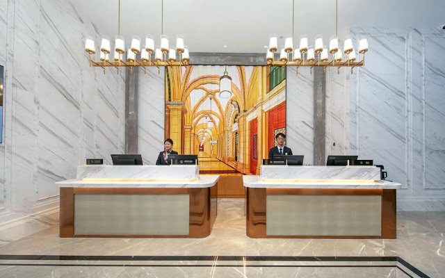 Chengdu Vienna International Hotel (Shuangliu Airport Terminal Beijing Hualian Branch) – Lobby – Chengdu