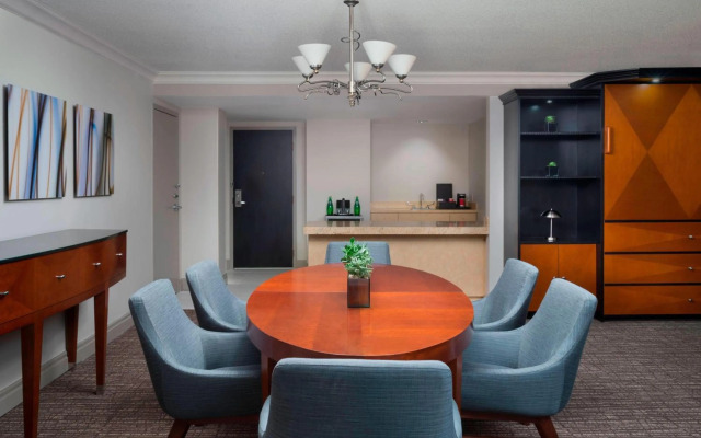 Marriott Downtown at CF Toronto Eaton Centre