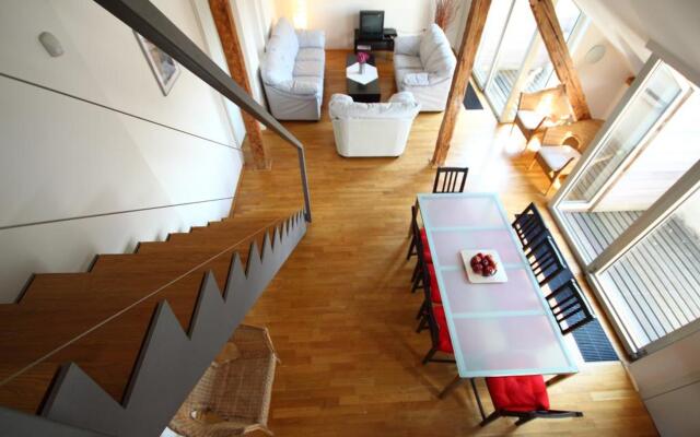 RiverView Apartments