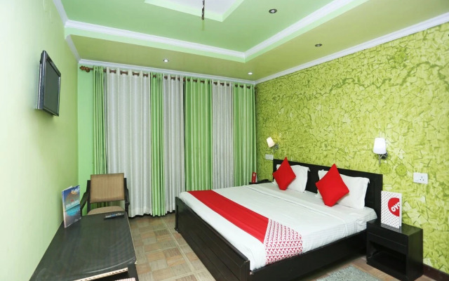 OYO 19409 Hotel Sunita And Restaurant