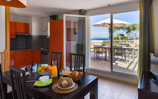 Nice Apartment With see View in the Var-provence