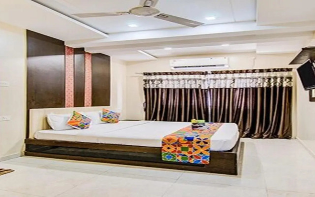 FabHotel Krishna Regency