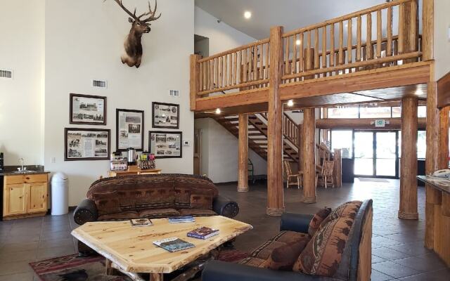 Cody Legacy Inn & Suites