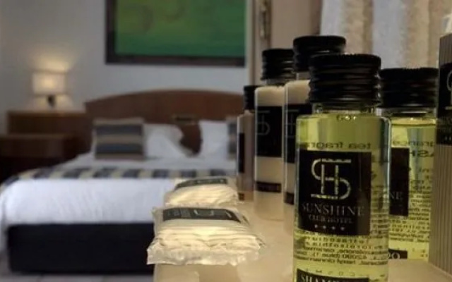 Sunshine Hotel & Spa