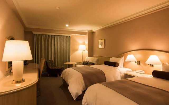 Rusutsu Resort Hotel & Convention