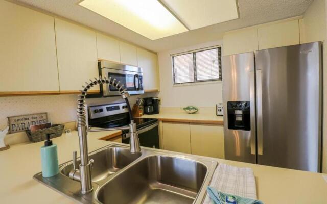 Ocean Village Club N23