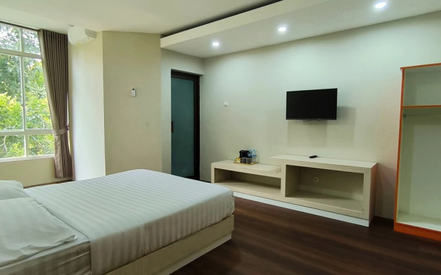 Royal Kencana powered by Cocotel